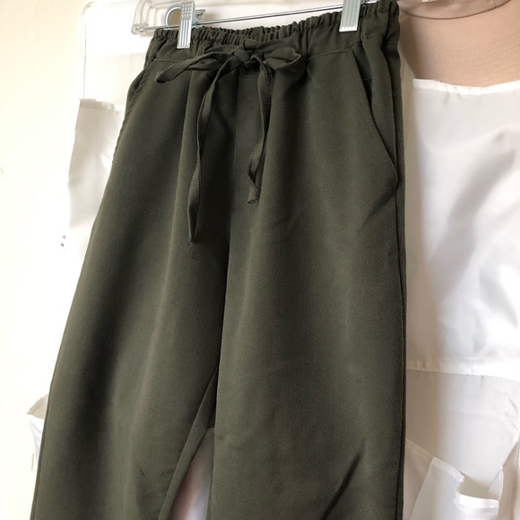 Made in Korea olive colour pants - Picture 2 of 2